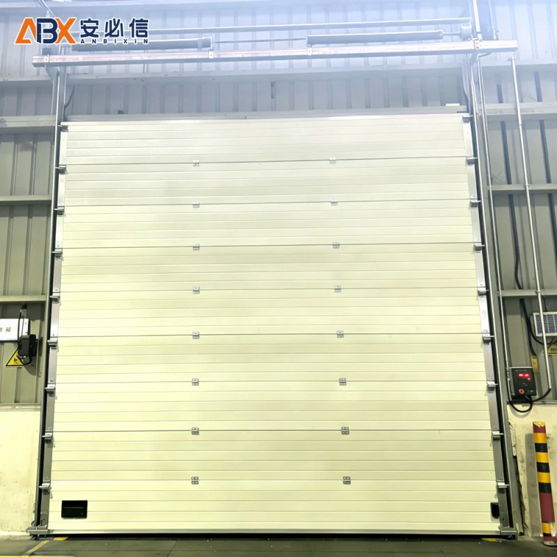 固原市垂直滑升门
